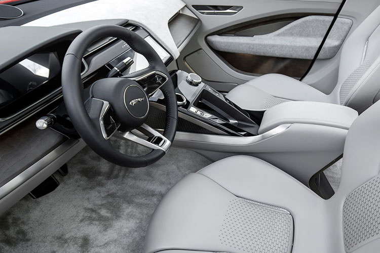 جگوار I-Pace؛ بهترین خودروی مفهومی سال ۲۰۱۷ - اجاره خودرو