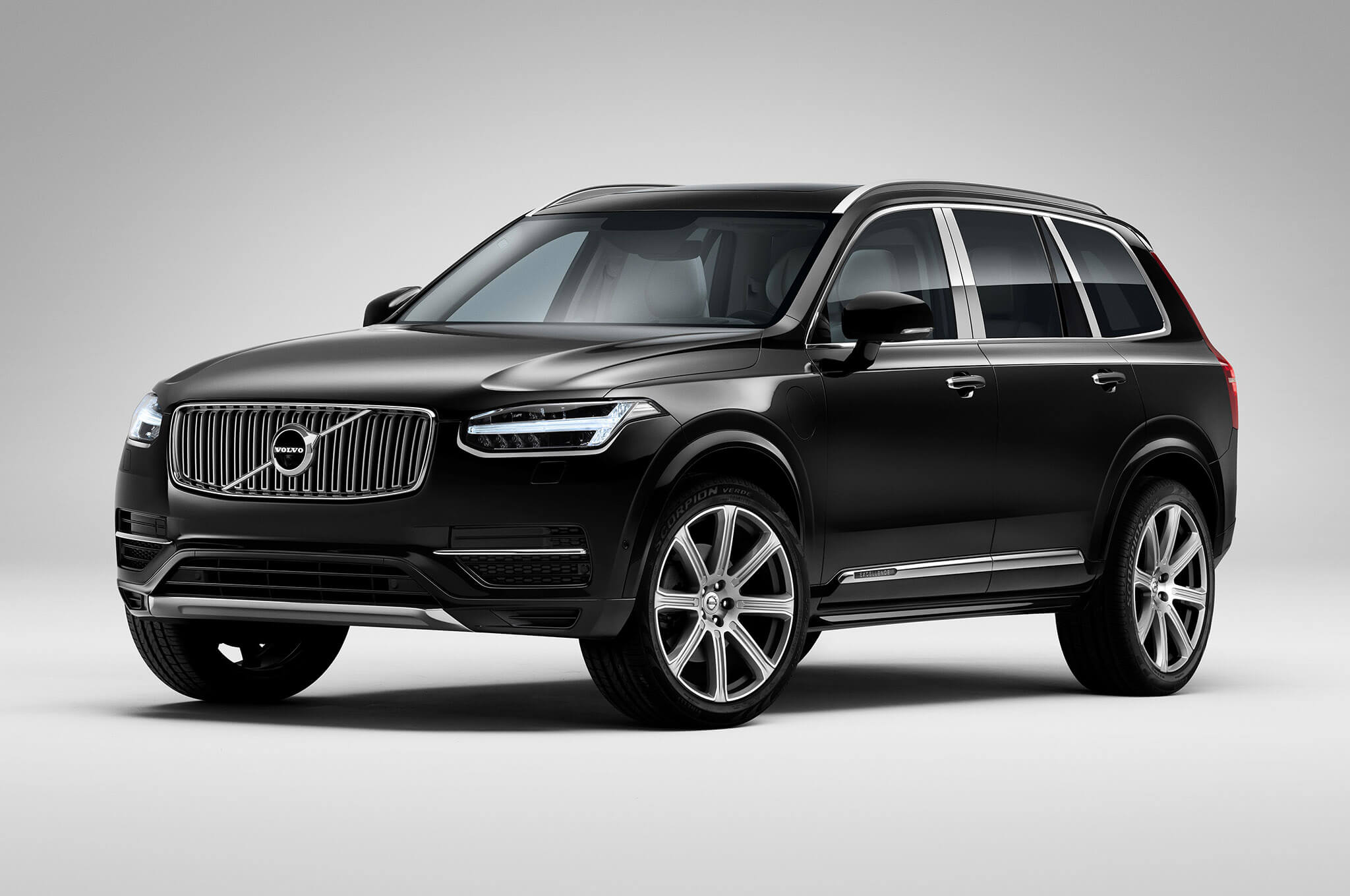 اجاره ماشین ولوو XC90